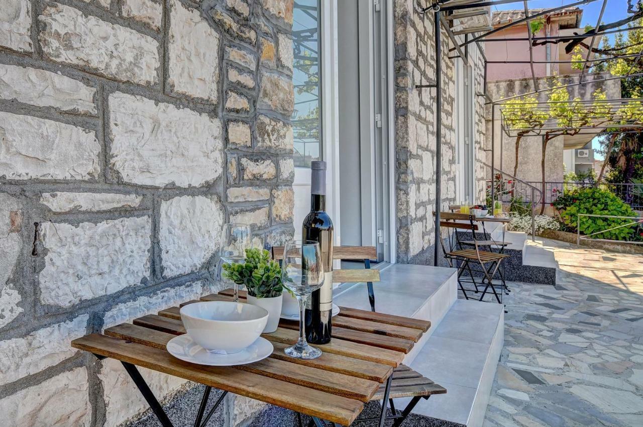 Apartman D Pula Exterior foto